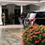 KEJATI Sultra Geledah Rumah Ortu Wabup,Telusuri Dana PT.Wijaya Nikel Nusantara