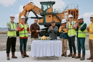 PT.JHONLIN BARATAMA Perkenalkan Ekskavator Listrik SANY SC300OE, Haji Isam: Langkah Nyata Pertambangan Ramah Lingkungan Dan Berdaya Saing