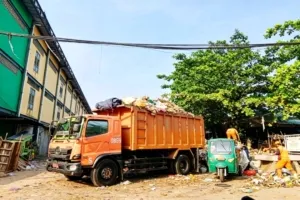 Pengangkutan Sampah DKI Mulai Tersendat, Ritase Ke Bantargebang Di Duga Dipangkas 80%