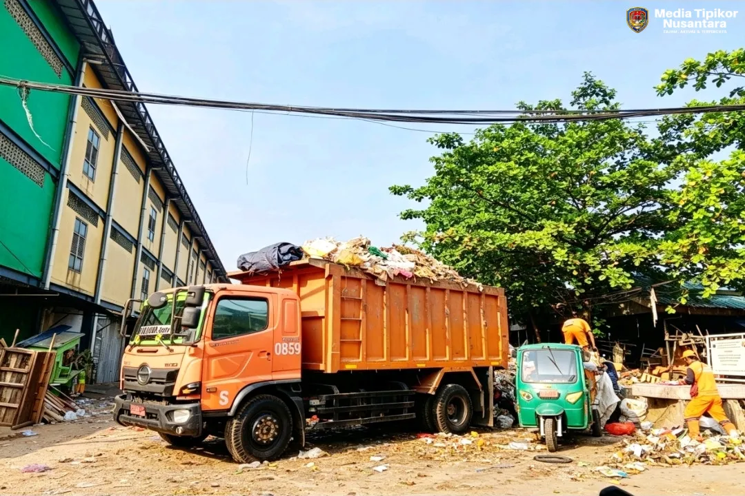 Pengangkutan Sampah DKI Mulai Tersendat, Ritase Ke Bantargebang Di Duga Dipangkas 80%