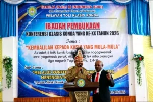 Gubernur John Tabo: Wajib Sekolahkan Anak,Kunci masa Depan Papua Pegunungan