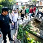 Wawali Bandung Tinjau Jembatan:Perbaikan Darurat Telah Di Lakukan,Solusi Jangka Panjang Segera Disiapkan
