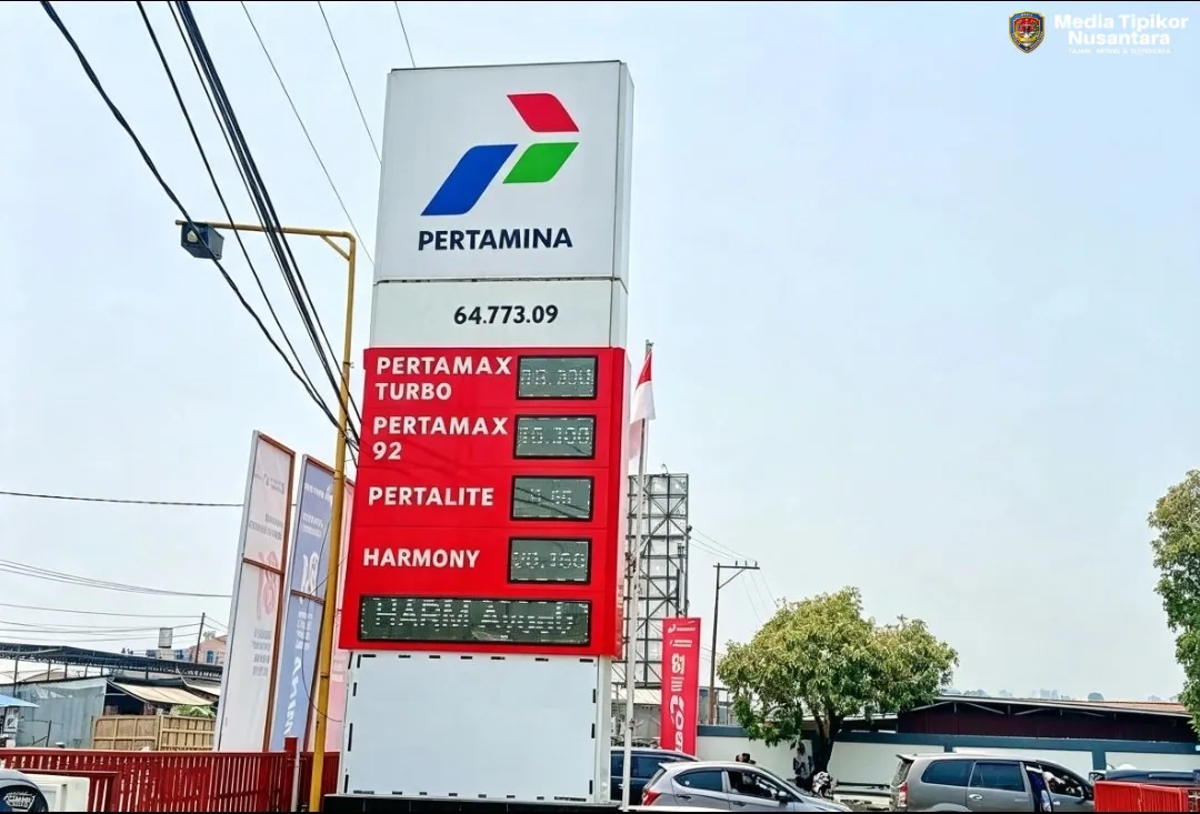 KRISIS BBM Berau: Pertalite Langka, Pertamax ikut Hilang,Antrean Mengular di SPBU Km 5